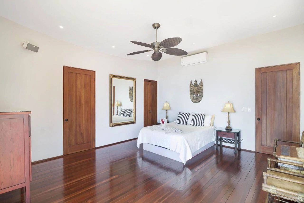 Casa Thai: Ocean View Villa in Uvita with Proven Airbnb Income and Luxury Tropical Living - Gallery image 36