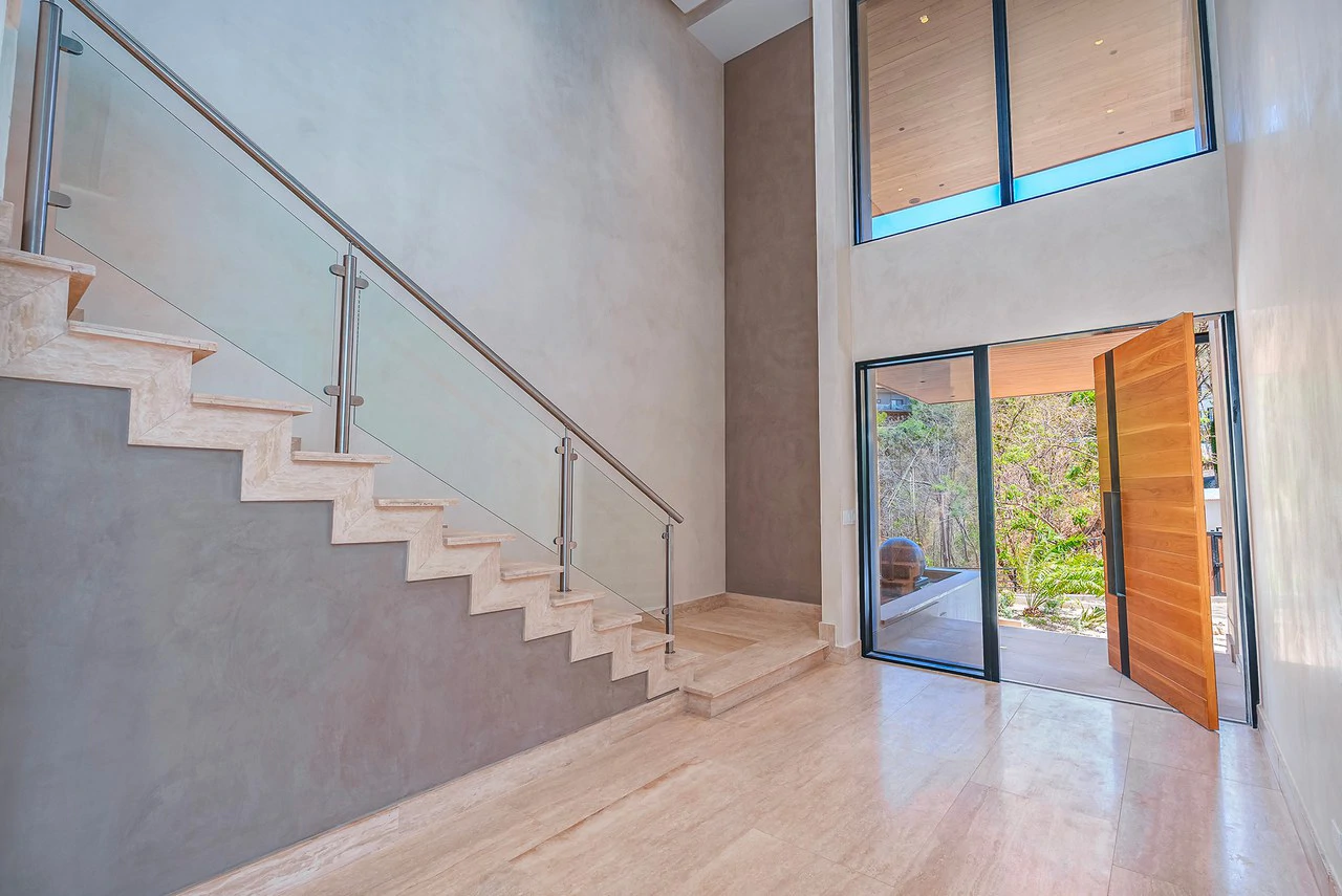 El Palacete Flamingo: 7BR Luxury Home with Vast Ocean Views - Gallery image 6
