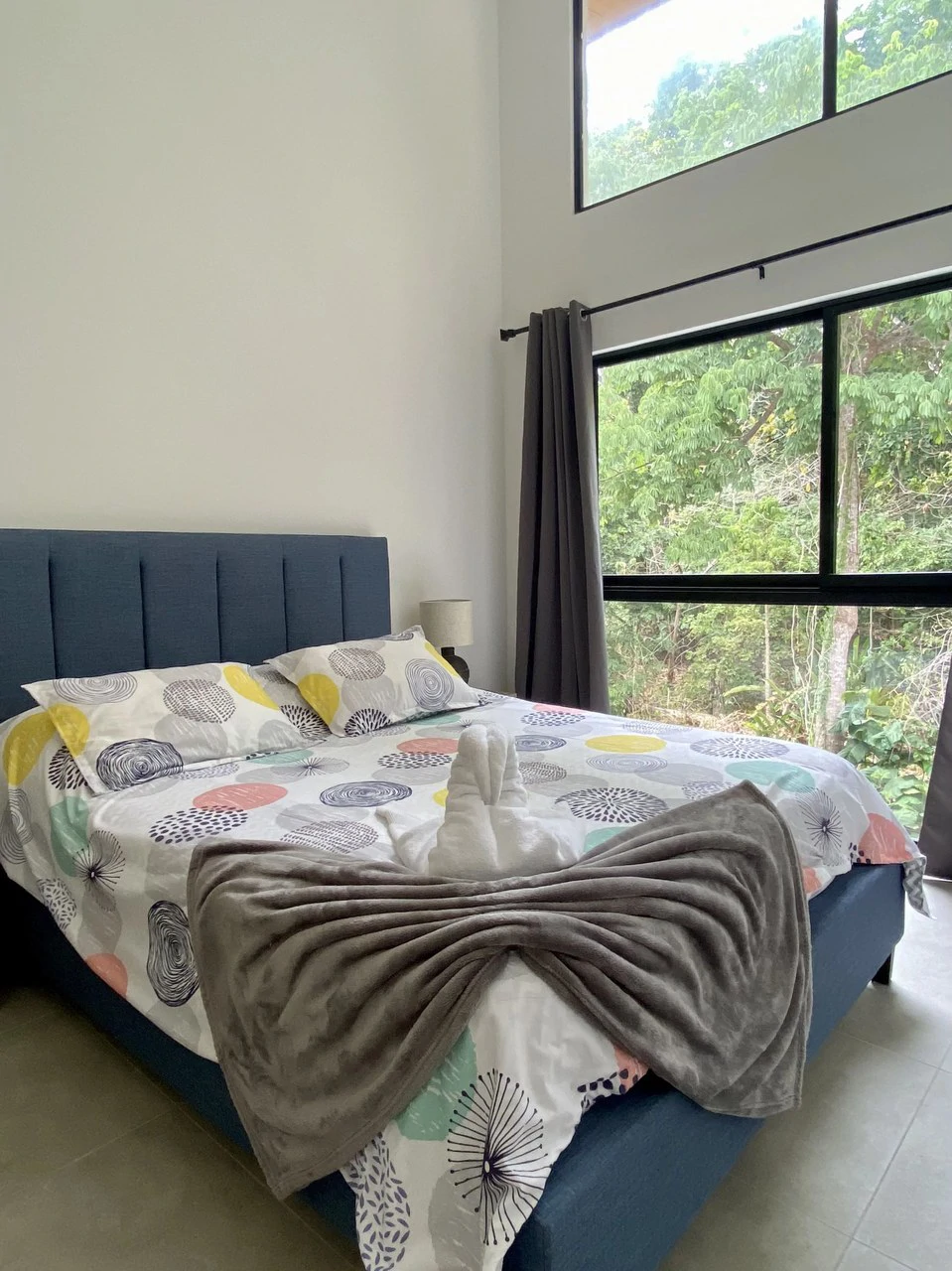 AZUL DEL MAR 54:   USD $189,000: with one-of-a-kind location with private beach, security, and amazing amenities!: Luxury resort-style living. Furnished and decorated home with many upgrades Financing - Gallery image 2