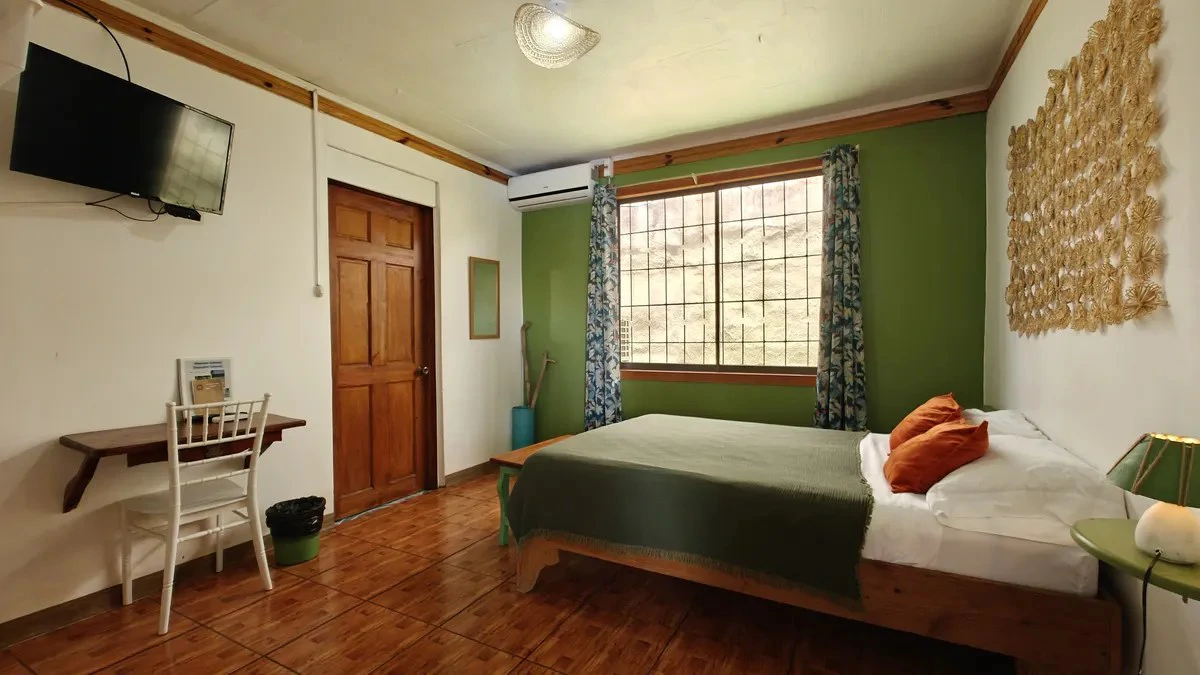 ID 1082: Hotel for Sale in Cahuita Costa Rica Near Cahuita National Park - Gallery image 12