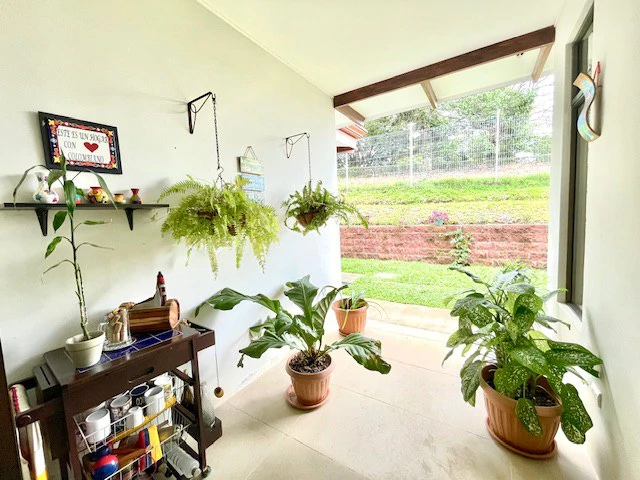 CA-005 Casa del Invernadero: Premium 3-BR / 3.5-BA Gated Estate in Grecia | Turnkey Furnished Option, Private Greenhouse, Clay Roof & River Access - Gallery image 20