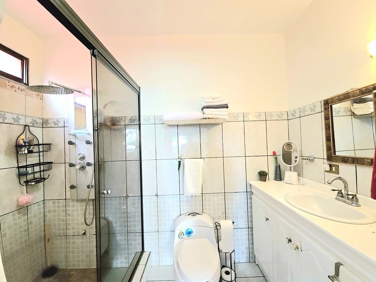 House For Sale in Llorente - Gallery image 17