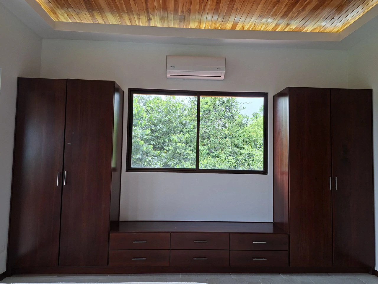 HOLOS Community Modern 2-Bedroom Mountain Home with Diamante Waterfall Views - photo 23