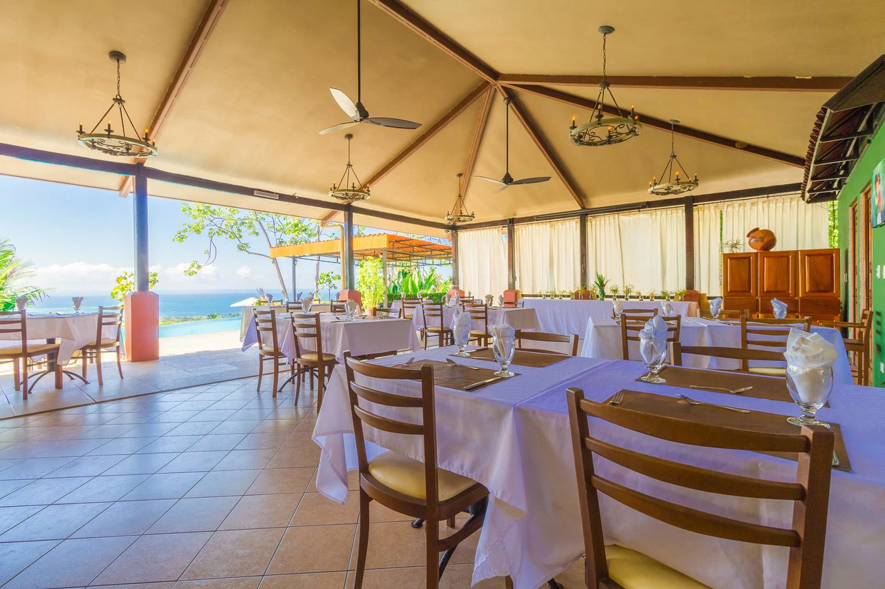 Popular 20-room Boutique hotel /retreat. Stunning ocean views - Gallery image 5