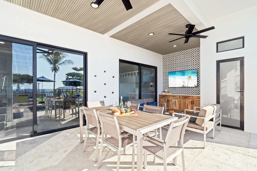 Villa Ballena: Sleek and Modern Beach House in Costa Rica - Gallery image 27
