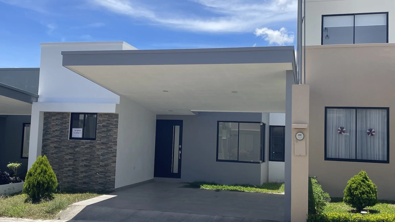 Casa en San Rafael, Oreamunio, Cartago Costa Rica: ✨ Home in El Olivo Condominium – San Rafael de Oreamuno, Cartago ✨