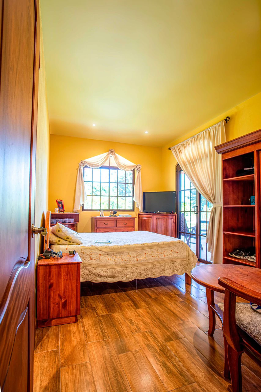 Countryside House For Sale in Atenas - Gallery image 14