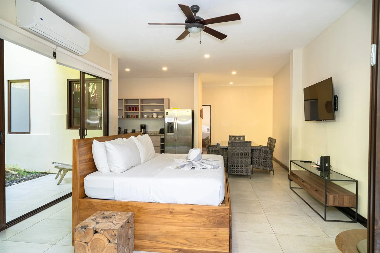 Mountain Condominium For Sale in Manuel Antonio - Gallery image 8
