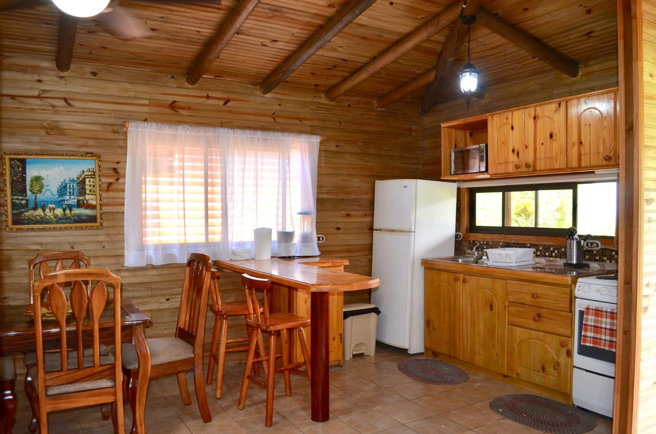 Beautiful investment property with cabins, house and apartments - Gallery image 29
