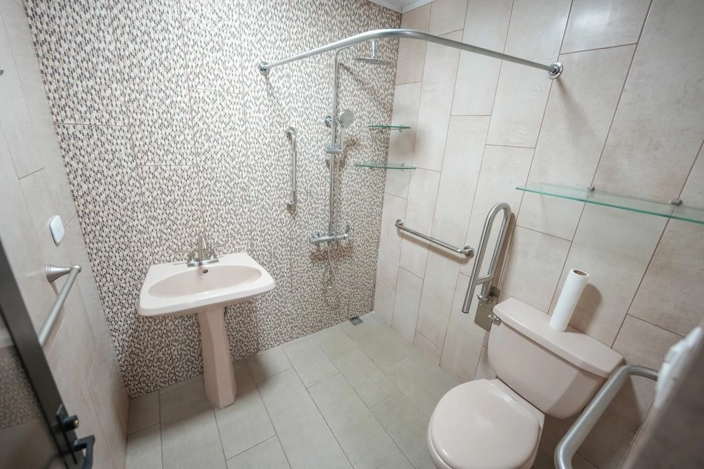 House For Sale in Lomas de Ayarco - Gallery image 8