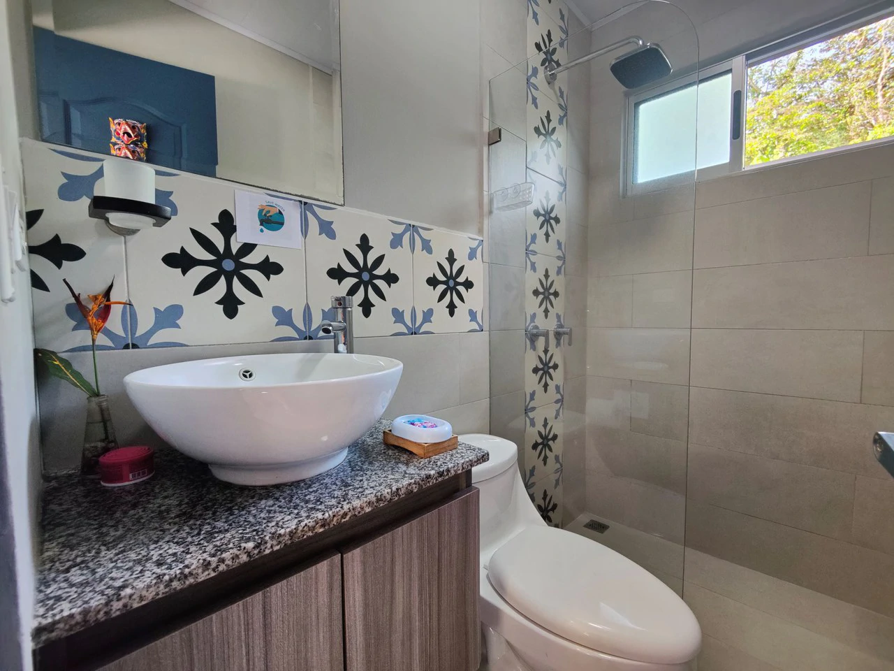 Sibo House - Boutique Hotel: Four Modern Independent Guest Suites in Playa Negra, Steps to the Beach - Gallery image 17