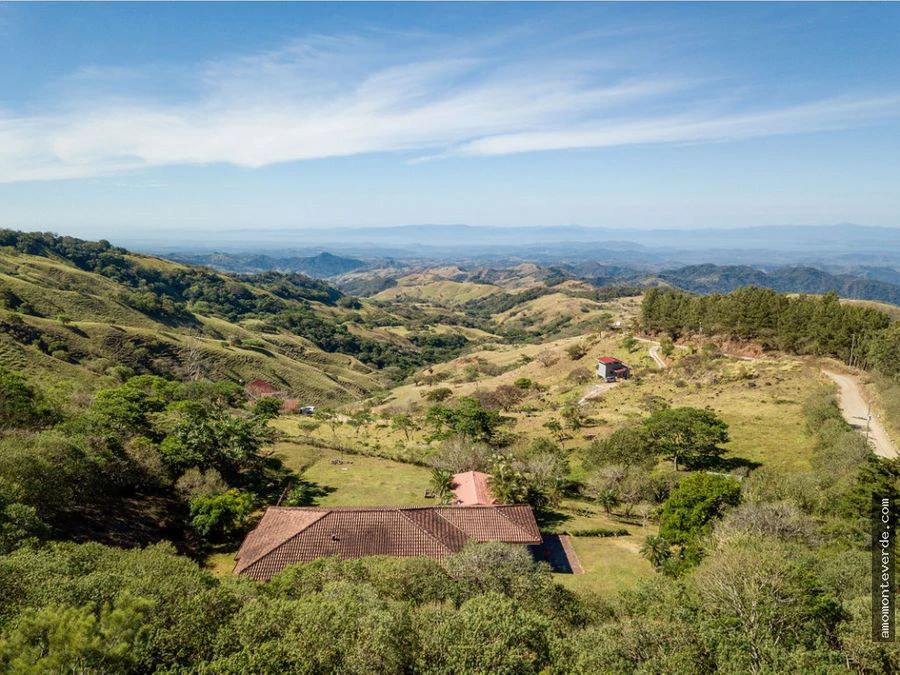 5-Acre Property with 2 Houses and Stunning Nicoya Gulf Views  CE0324: 5-Acre Monteverde Retreat with Two Homes and Stunning Gulf of Nicoya Views – Ideal for Eco-Projects or Private Living - Gallery image 15