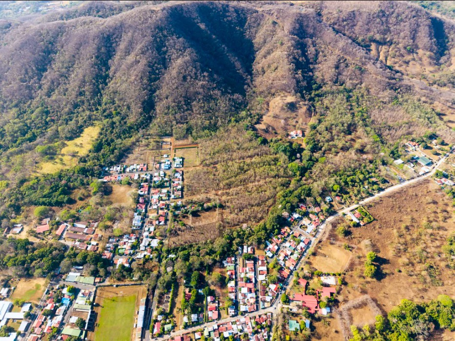 Discover Your Dream Farm on 4.2 Hectares in Costa Rica