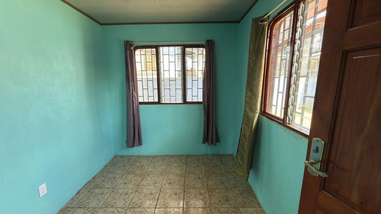 Countryside House For Sale in San Isidro del General - Gallery image 11