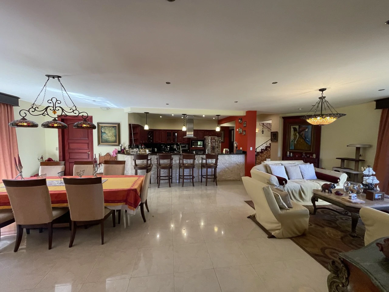 Dona Rosa: House For Sale in Bosques de Doña Rosa - Gallery image 3
