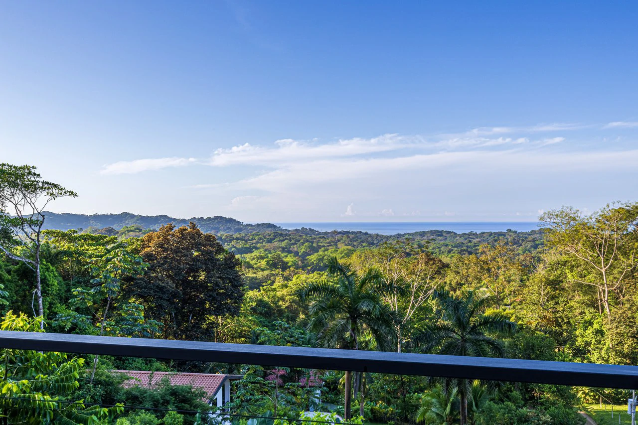 Beautiful Ocean View Casa Espiritu de la Jungla in Ojochal. Excepting Bitcoin!: Mountain House For Sale in Ojochal - Gallery image 10