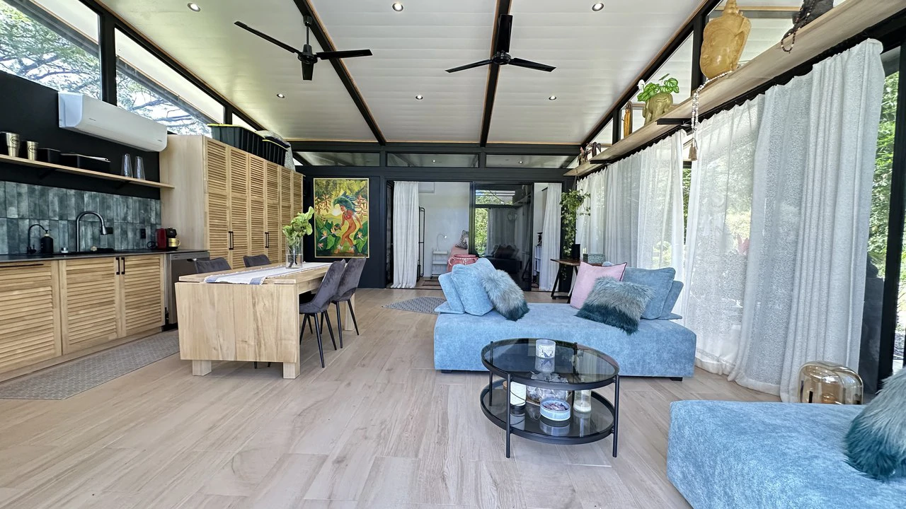 Modern Container Home: Private Home on Ranch near Santa Teresa, peaceful nature under 400K, or long time rental - Gallery image 15