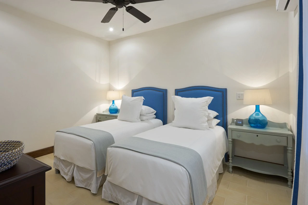 7 Calle La Ronda: Elegant 3-Story Ocean View Hillside Home in Las Catalinas - Gallery image 30
