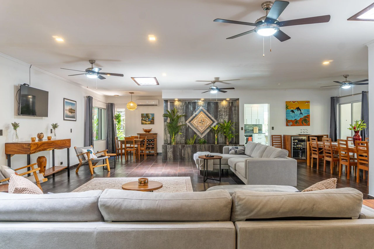 Casa Las Palmas: Excellent Value in a Beautiful Gated Community - Gallery image 5