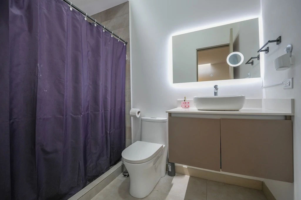 House For Sale in San Rafael - Gallery image 22