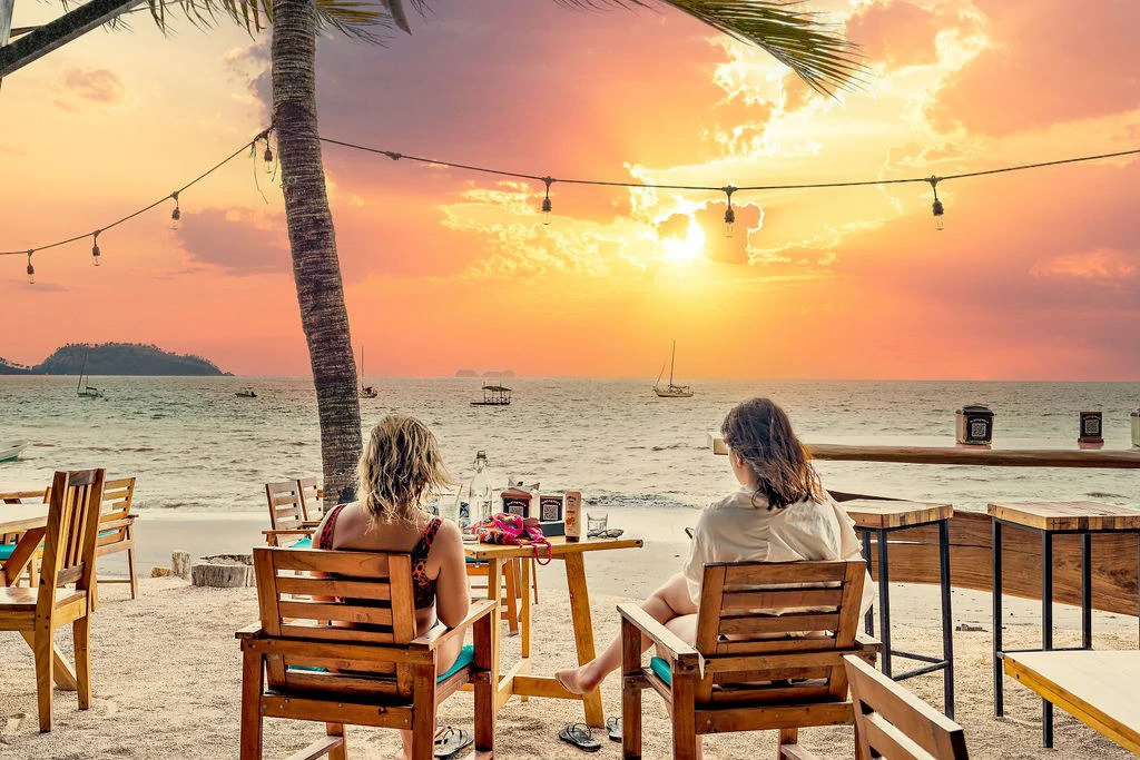 Beachfront Restaurant: Titled Beachfront Land Included in Sale!  Great Business Opportunity!