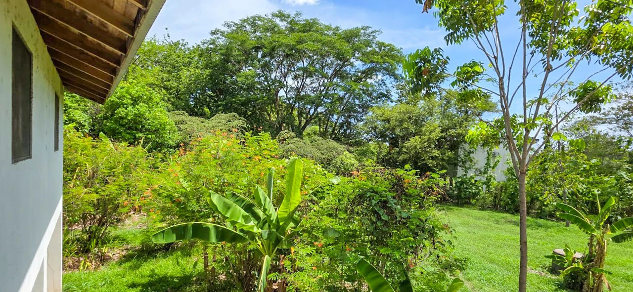 Casa Amaya: Charming House With Large Lot In Nosara - photo 23