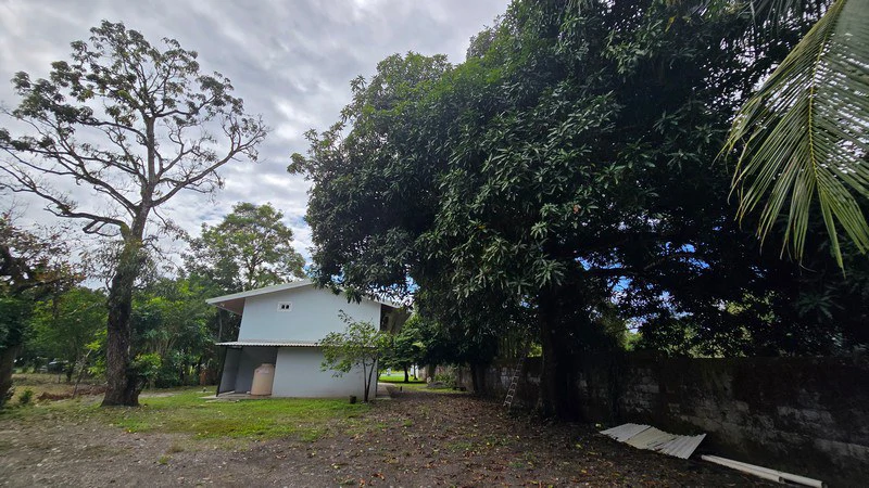 Villa del Mar, one block from the beach in Bejcuo: Fully titled half acre property with 2 level home - Gallery image 76