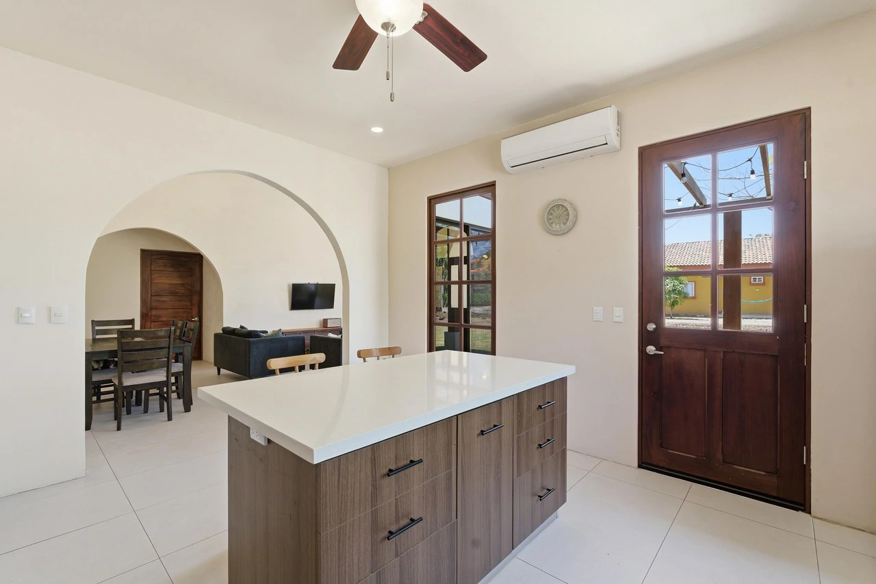 Stella Maris: Tranquil Home Within the Beauty of Altos Los Robles - Gallery image 8