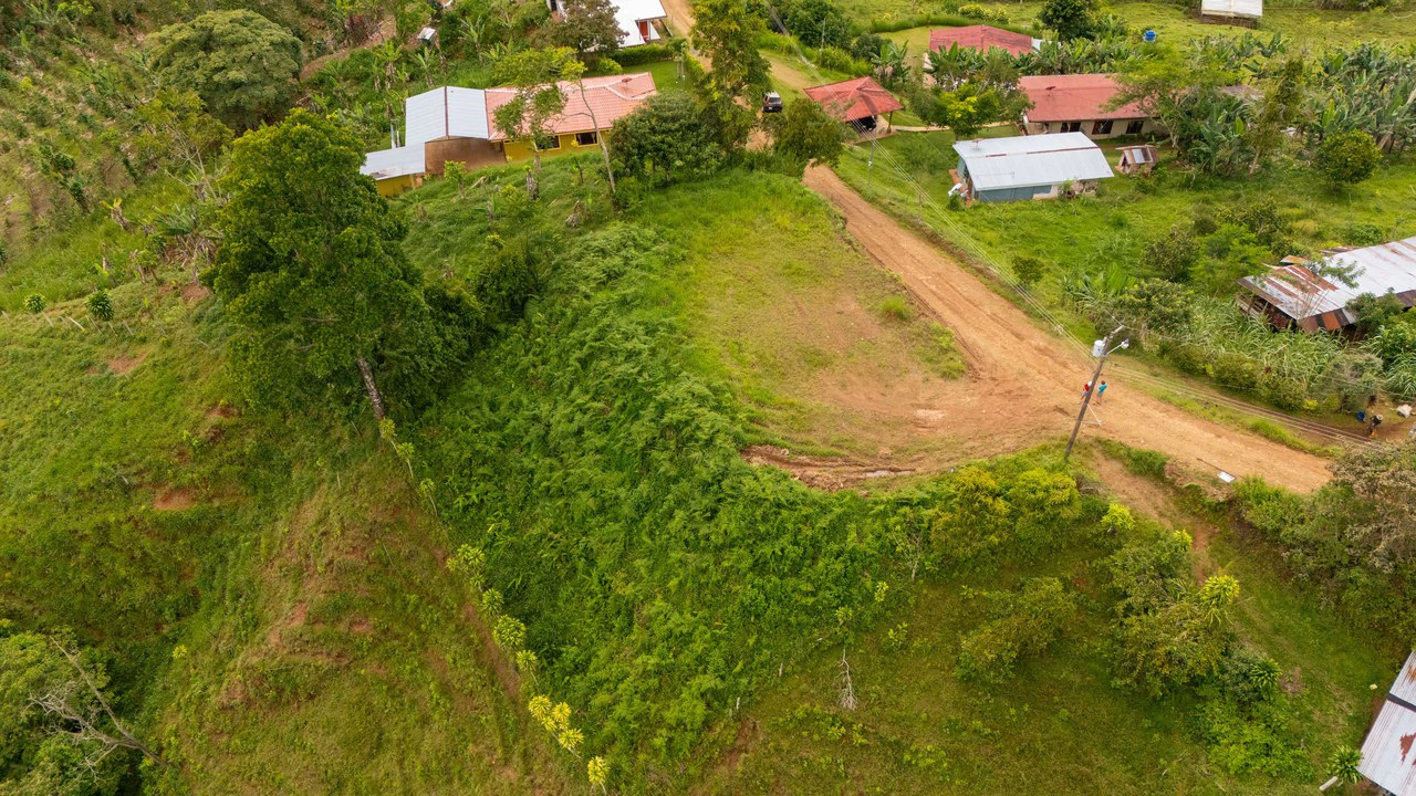 SE VENDE PROPIEDAD EN SAN RAMON SUR,PEREZ ZELEDON: Countryside Home Construction Site For Sale in Centro de Pérez Zeledón - Gallery image 2