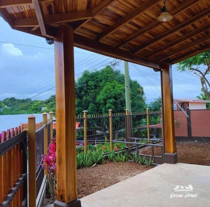 PROPIEDAD TIPO CABAÑA: Countryside Property For Sale in Atenas - Gallery image 19