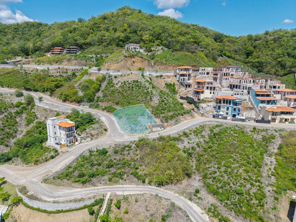 El Prado Lot 96: Build Your Dream Home with Ocean Views in Las Catalinas - photo 5