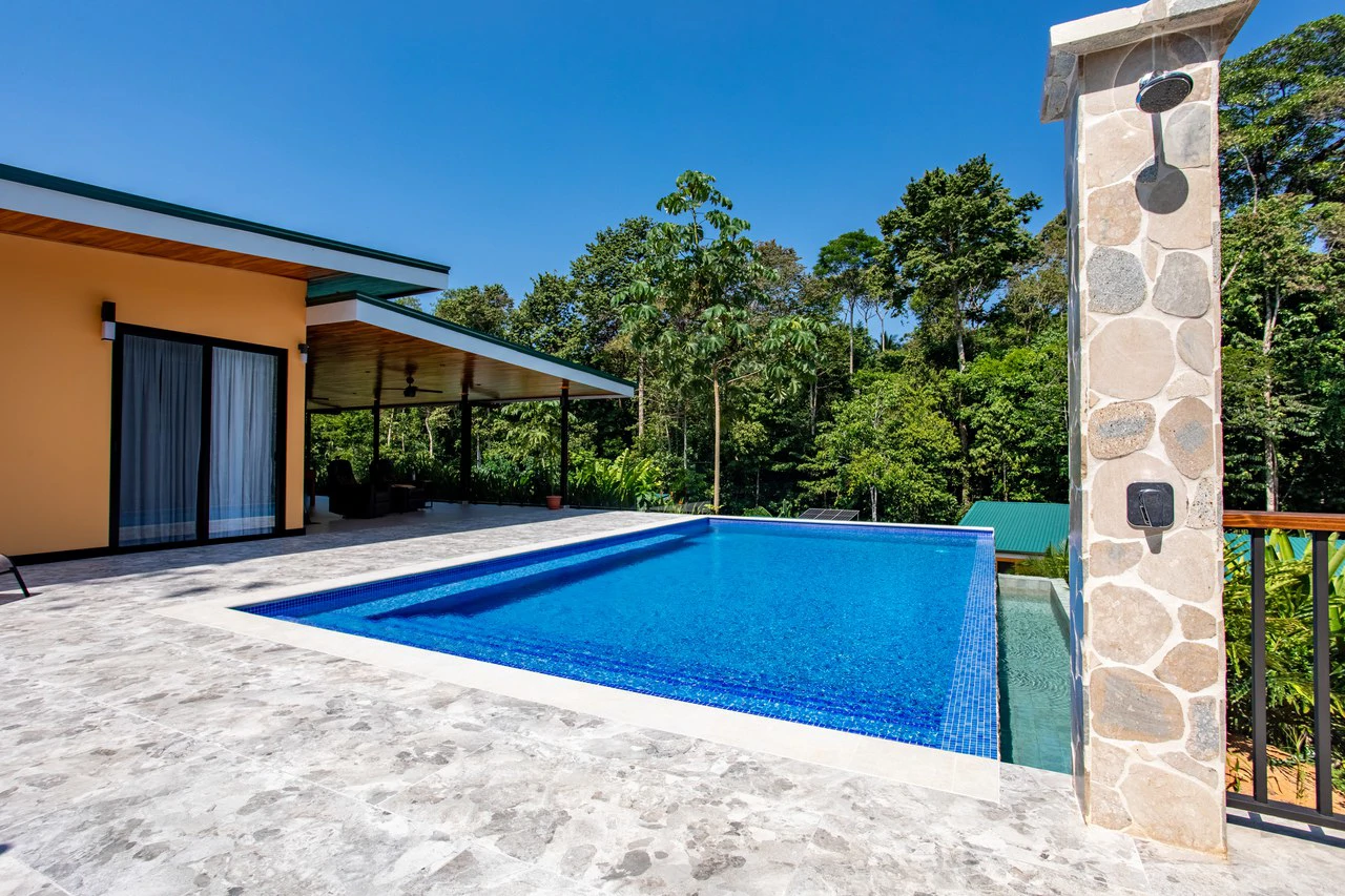 Custom Built Luxury Retreat with Guest Villas in Ojochal - Gallery image 27