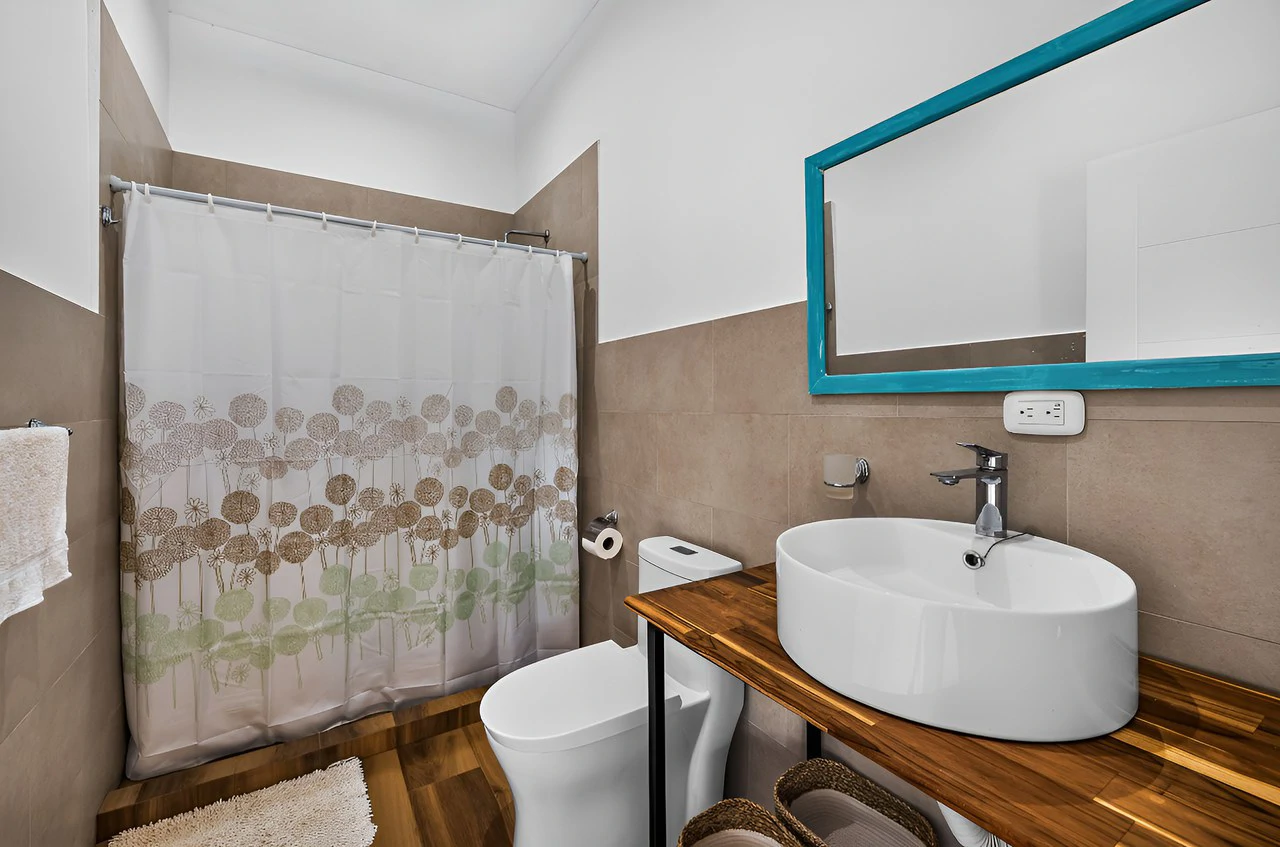 Villa Altamar: Four Private Villas Steps from Playa Langosta - Gallery image 13