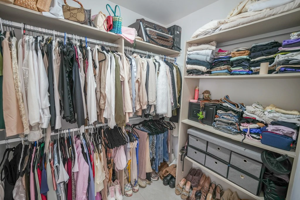 House For Sale in San Rafael - Gallery image 21