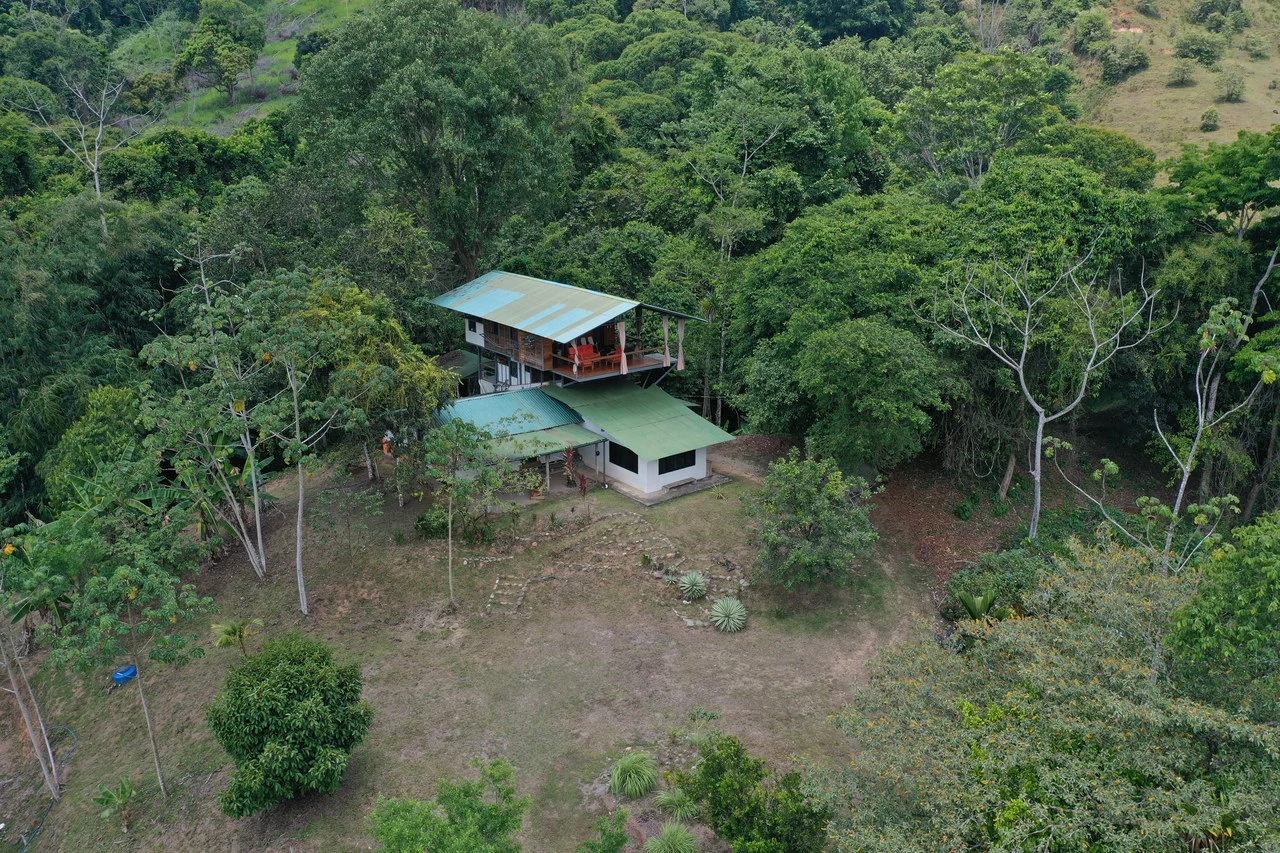 50 Acre Waterfall and River Paradise Above Dominical - Gallery image 2