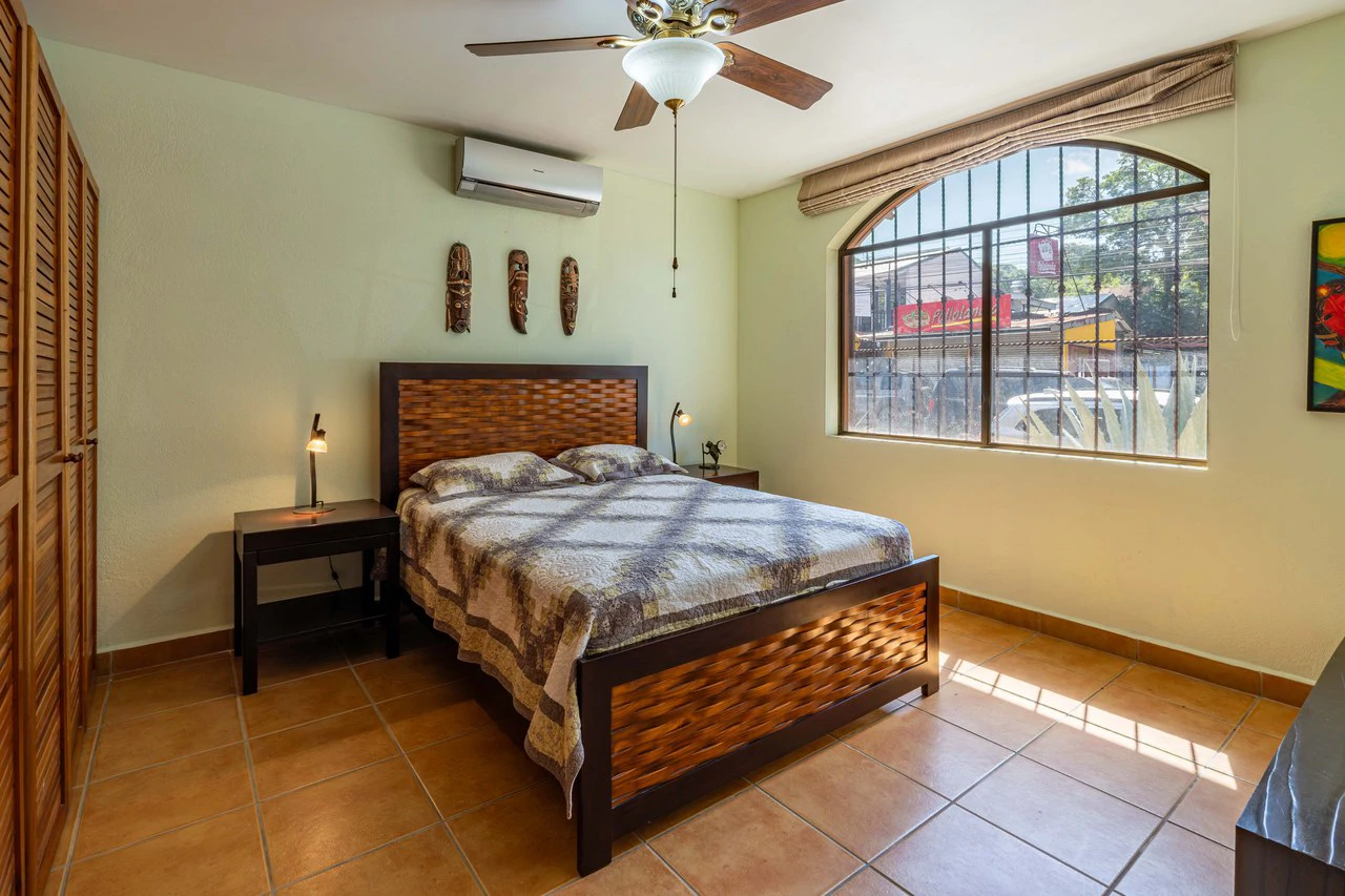 Condo Central: 3 Bedrooms Just Steps from the Beach - photo 15