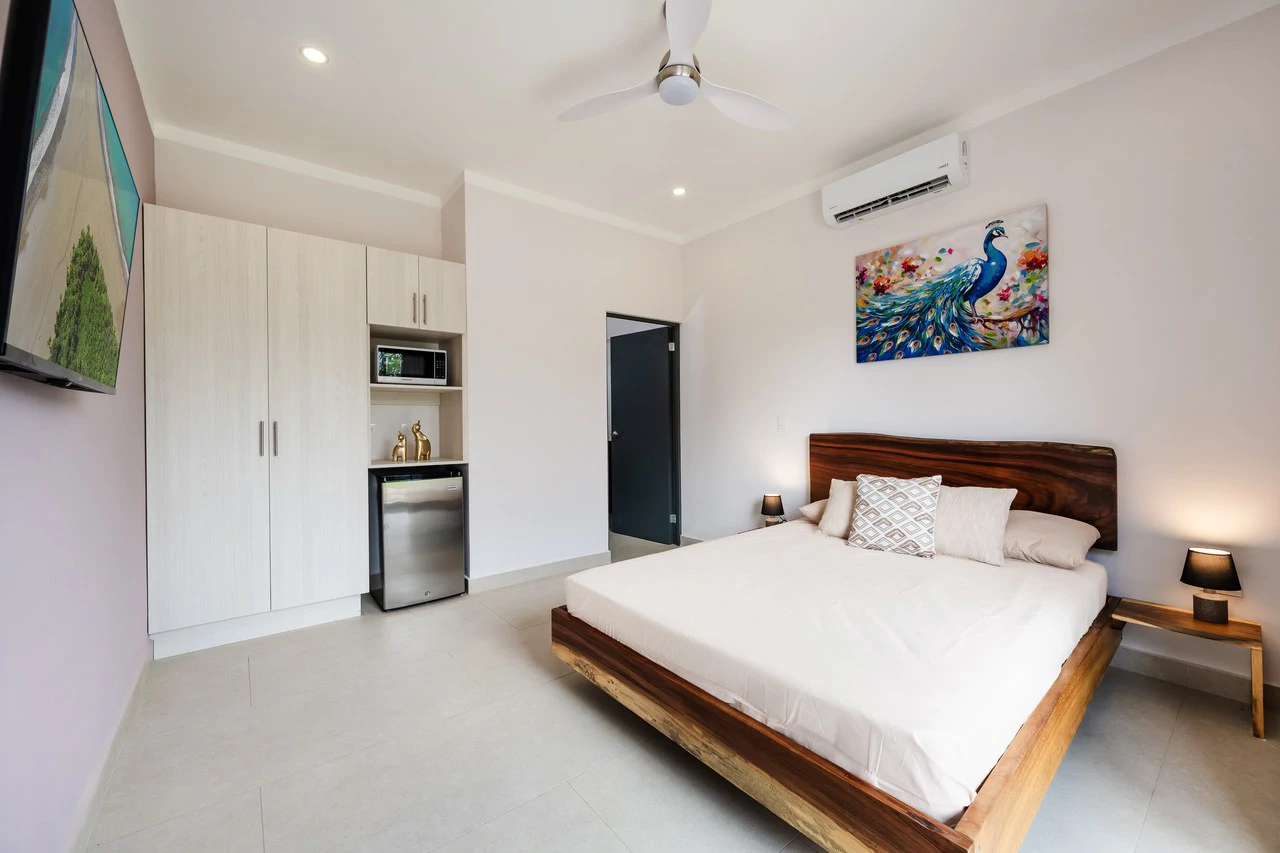 Villa Aurora: New 5BR Luxury Home Minutes from Playa Penca & Potrero - Gallery image 21