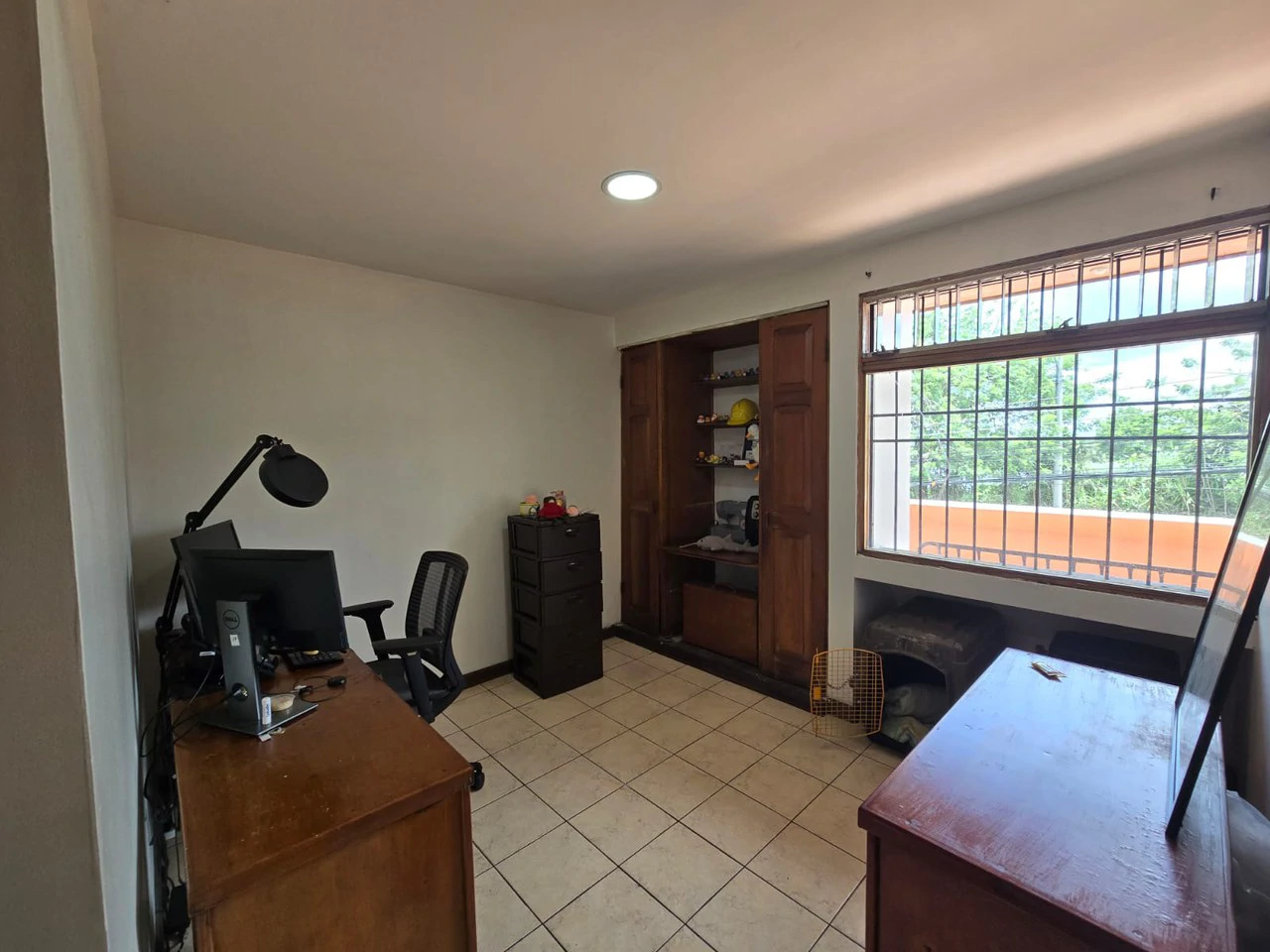LARGE HOUSE FOR SALE IN MERCEDES NORTE, HEREDIA - Gallery image 31