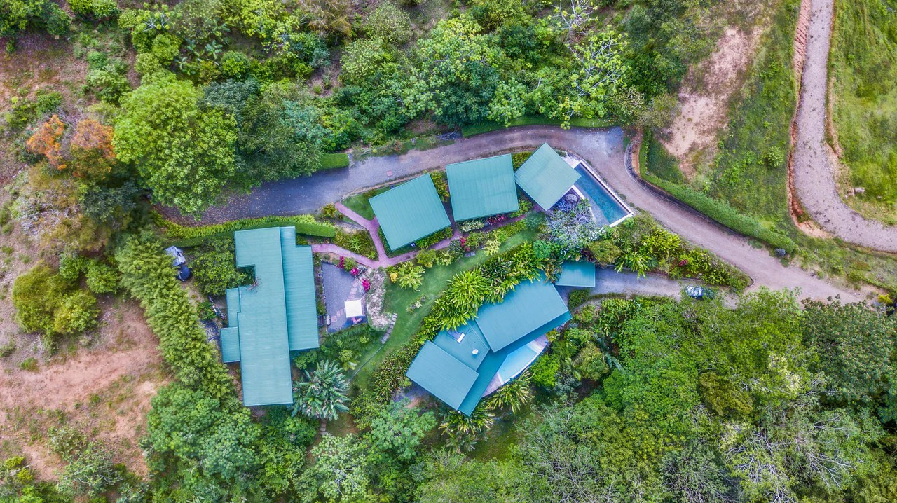 2.24 ACRES – 7 Bedrooms Ocean View Boutique Hotel With Two Pools, 5 Minutes to Uvita, Multiple Rental Options!!