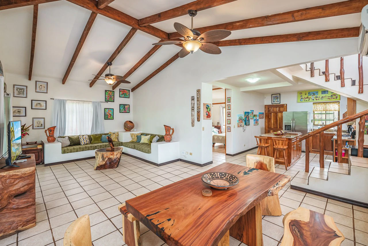 Iguana Villas #6: Upgraded, Furnished Villa Steps from Playa Blanca - Gallery image 17