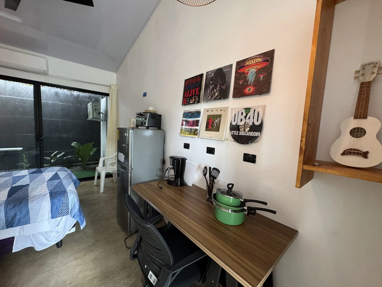 0.11 ACRES – 5 Cabinas Plus Room To Add More In Heart Of Uvita, Walk To Everything!!!! - Gallery image 12