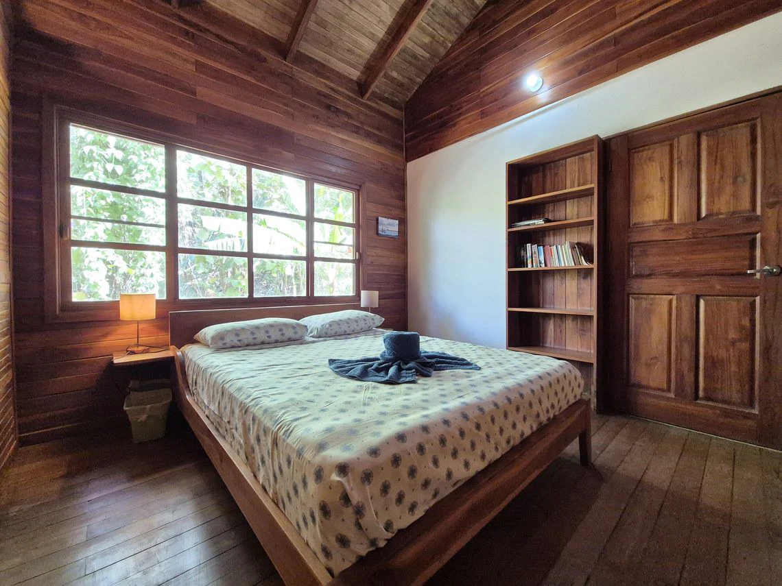 Casa Mango: Price Drop - Peaceful Teak Chalet-Style Home With Expansion Potential in a Lush Tropical Setting Near Samara - Gallery image 26