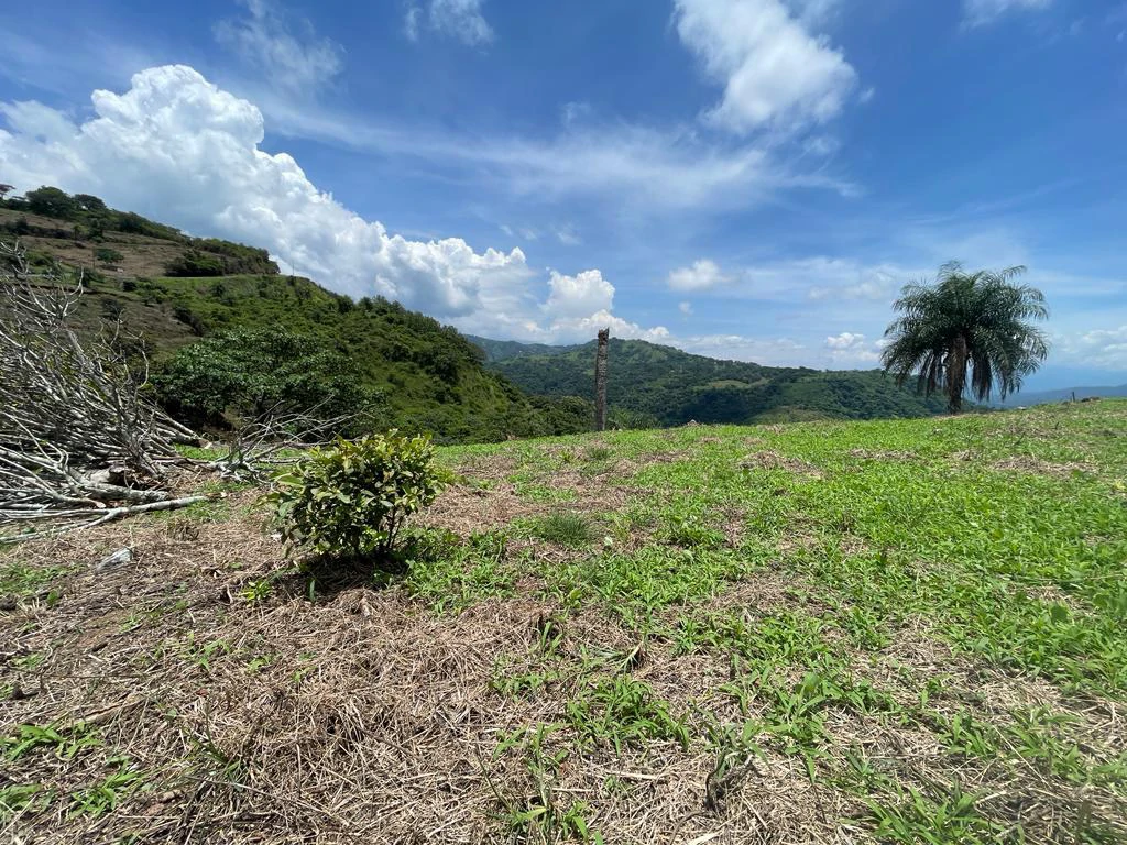 Lot for sale in residential Vista Mar ocean and mountain view between San Mateo Orotina Alajuela Costa Rica
