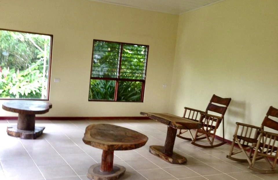 BAMBOO GARDEN - Large Country Home - Ready for Your Personal Touch! - Gallery image 12