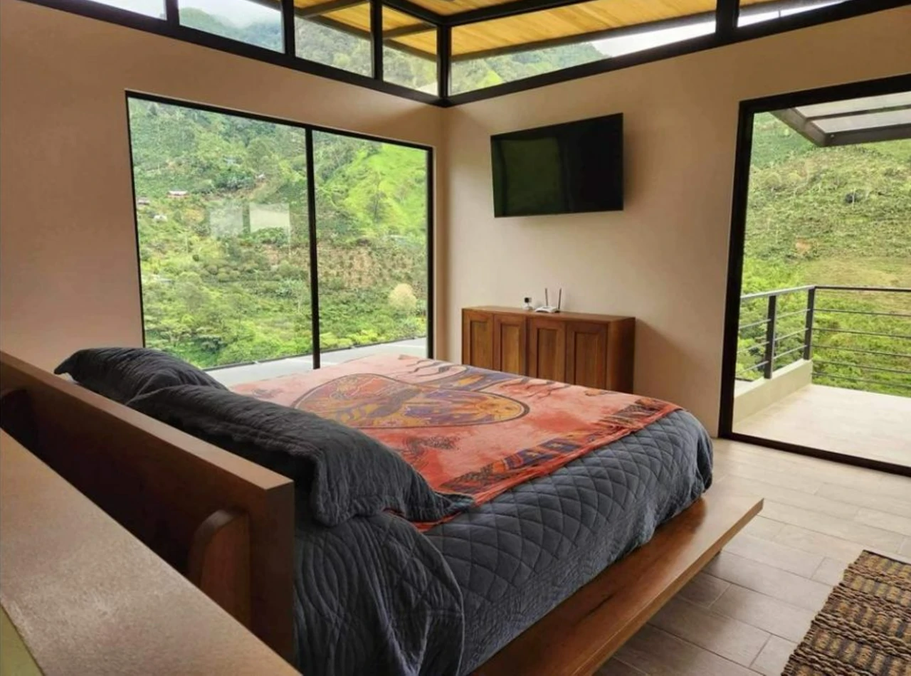 Modern Country House with Guest Cottage Amidst a Coffee Plantation in Perez Zeledon, Costa Rica - Gallery image 16