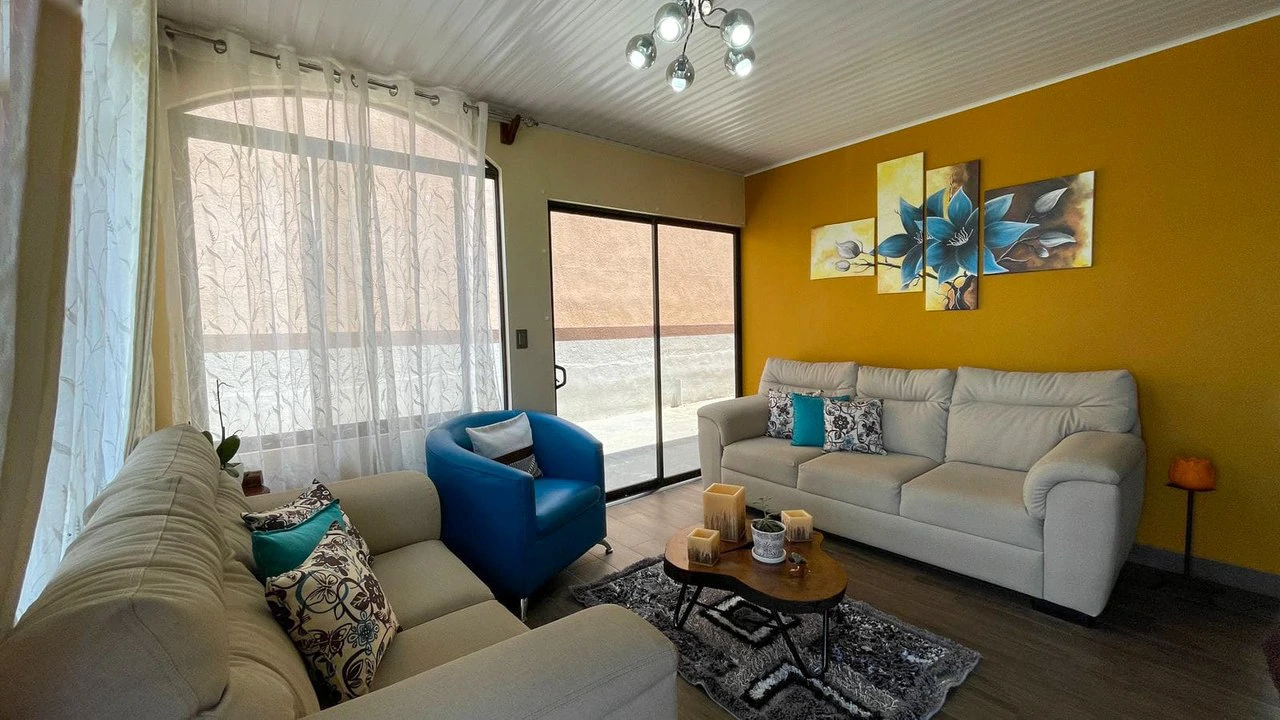Two-story house for sale Grecia - Gallery image 4