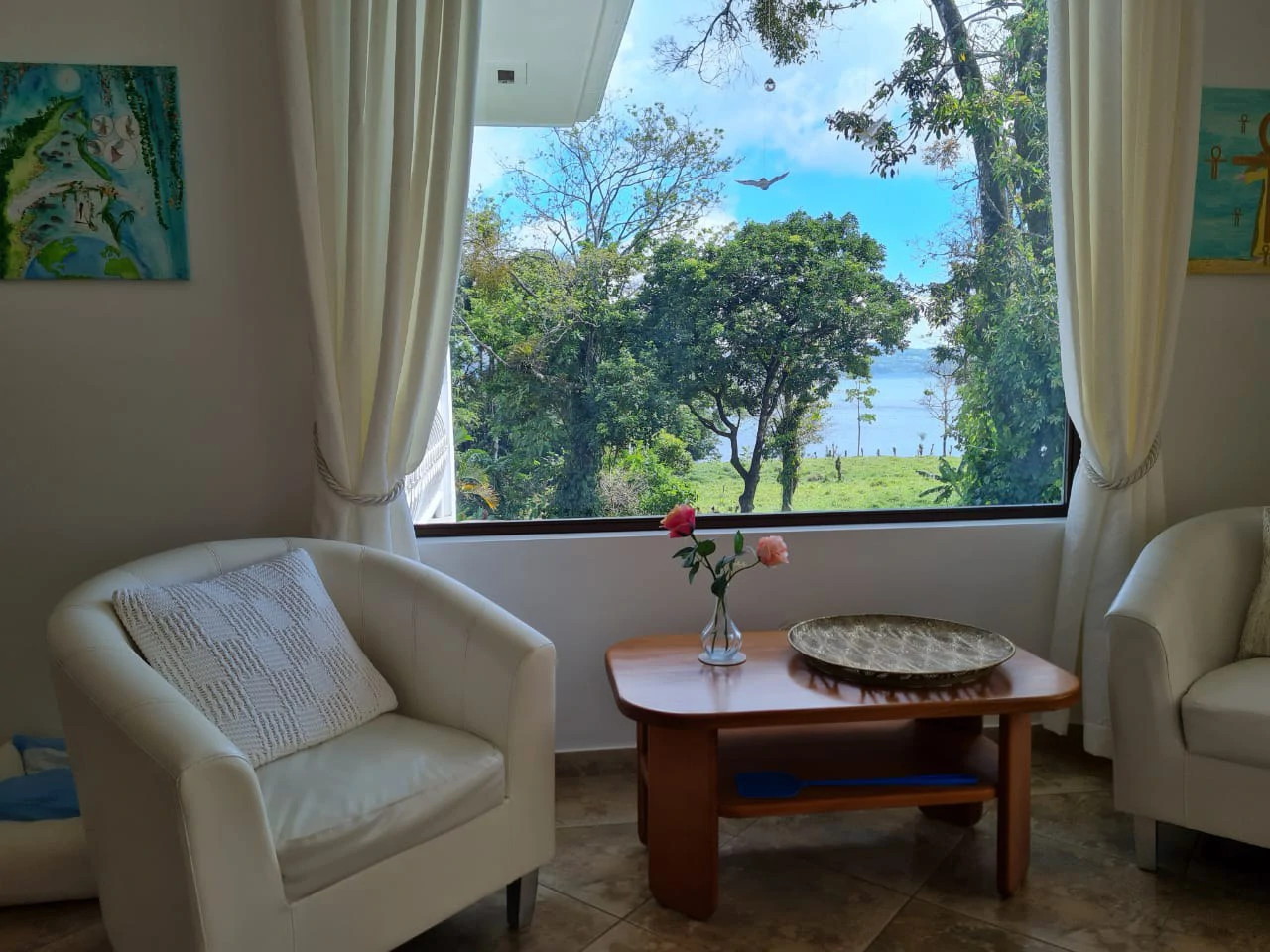 Villa Corazon: Unique LAKE FRONT property, 2 Villas and Tiny house on 5 acres with lake access. - Gallery image 26