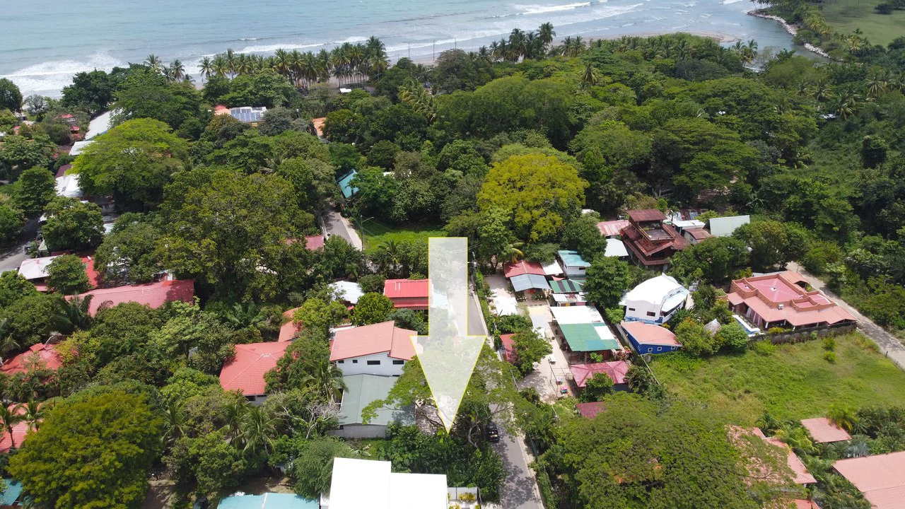 Lote Central Right in the Heart of Samara: Near the Coast Home Construction Site For Sale in Playa Samara - Gallery image 6