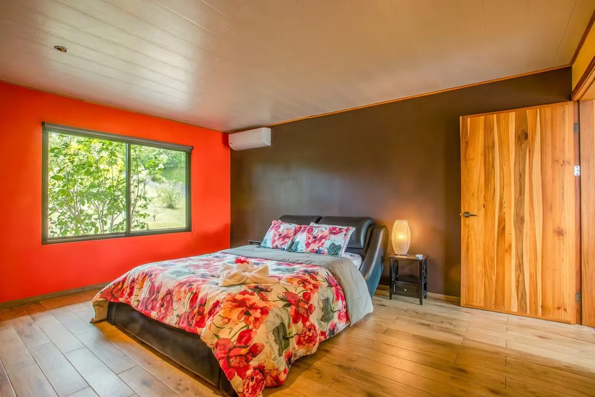La Fortuna: Own a Slice of Paradise in La Fortuna Arenal – Perfect for Living or Investing! - Gallery image 10