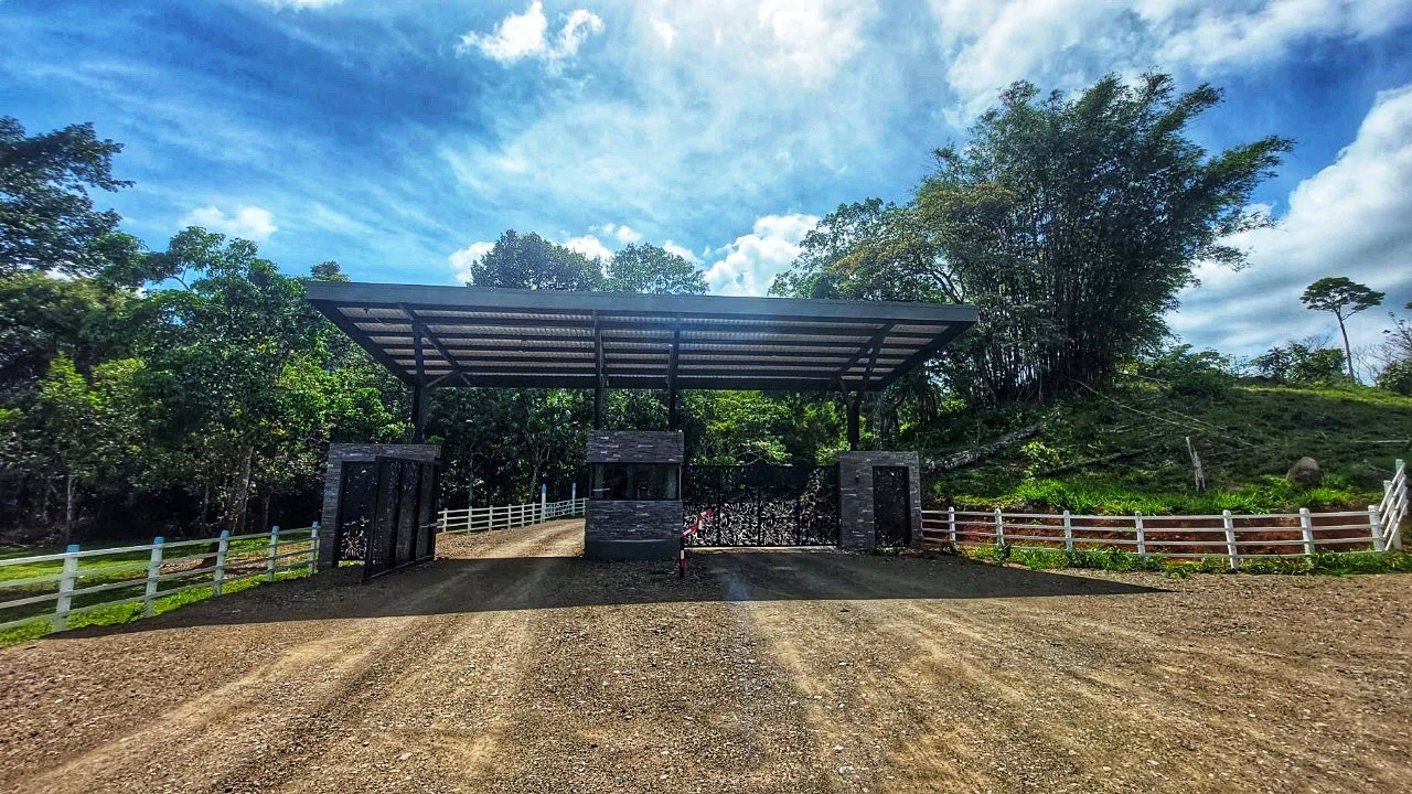 Exclusive Two-Lot Oasis: Your Dream Home Awaits in Gated Paradise! - Gallery image 27